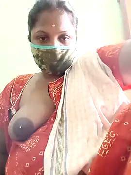 tamilkaviya431 online show from 05/01/26, 01:54