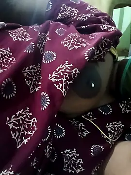 tamilkaviya431 online show from 04/29/26, 06:14