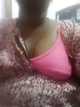 tamilkaviya431 online show from 03/01/26, 04:07