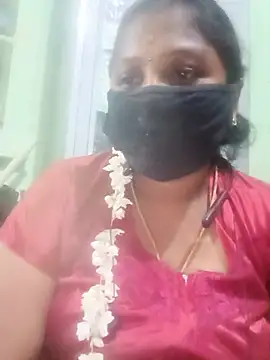 Snapshot of tamilkaviya431 chatting on 07/05/26, 05:09 tamilkaviya431 online show from 07/05/26, 05:09