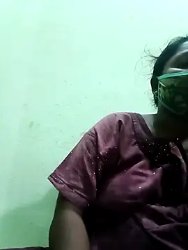 tamilkaviya431 online show from 04/14/26, 04:34