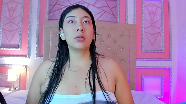 sluttybby  online show from 04/29/26, 01:43