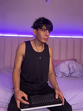 abrilandjulian online show from 03/28/26, 12:06