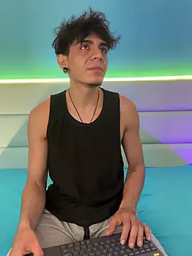 abrilandjulian online show from 03/24/26, 11:43