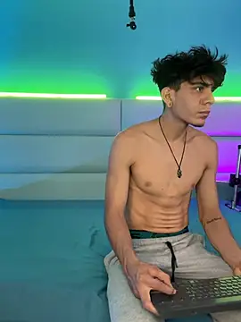 abrilandjulian online show from 02/26/26, 12:05