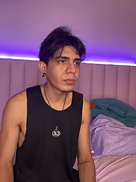 abrilandjulian online show from 04/07/26, 12:07
