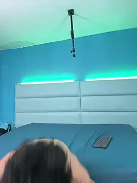 abrilandjulian online show from 02/17/26, 12:02