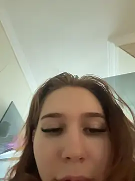 Aneruivinhaa online show from 03/09/26, 04:21