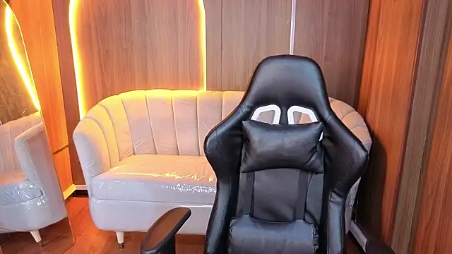 Hadda crazy b online show from 02/20/26, 06:26