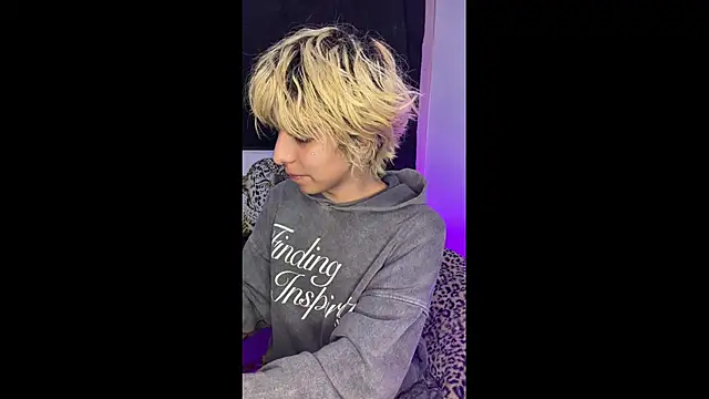 prince oliverr online show from 04/09/26, 03:19