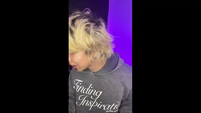 prince oliverr online show from 04/08/26, 11:12