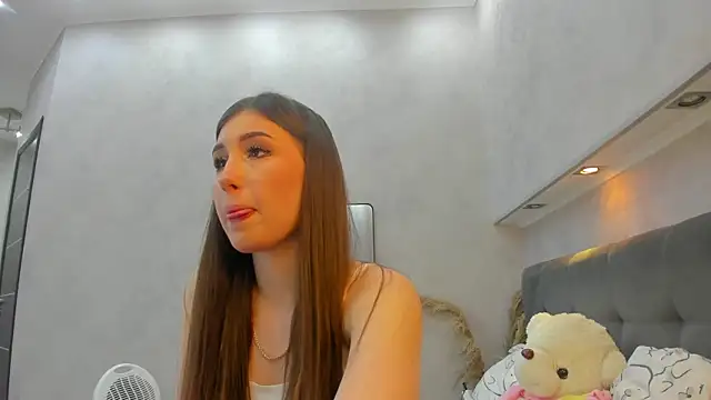 Emily Lews online show from 05/22/26, 01:03
