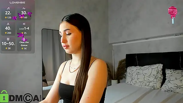 Emily Lews online show from 03/11/26, 01:21