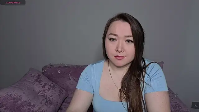 Daina waga online show from 02/17/26, 01:58