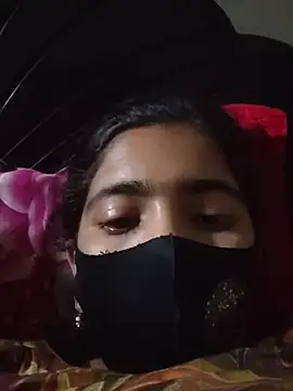 Snapshot of tanisha-me chatting on 02/15/26, 01:21 tanisha-me online show from 02/15/26, 01:21