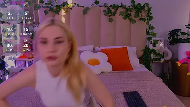 JadenLove  online show from 05/17/26, 05:13