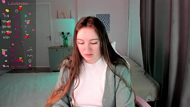 Laura CollinsS online show from 03/16/26, 01:02