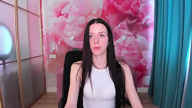 Snapshot of NoirDiva chatting on 05/14/26, 06:21 NoirDiva online show from 05/14/26, 06:21