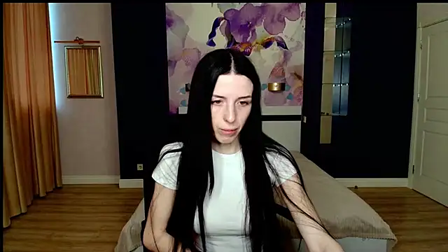 NoirDiva online show from 03/30/26, 05:42