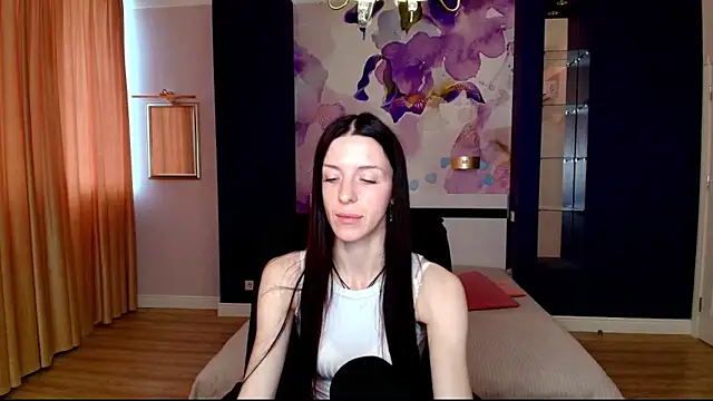 Snapshot of NoirDiva chatting on 05/08/26, 06:06 NoirDiva online show from 05/08/26, 06:06