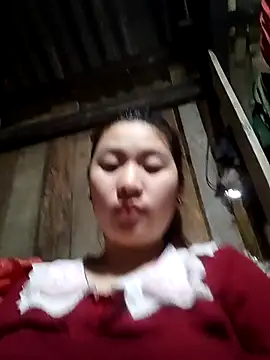 Snapshot of -Datini- chatting on 02/25/26, 12:11 -Datini- online show from 02/25/26, 12:11