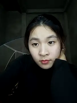 Snapshot of -Datini- chatting on 02/18/26, 07:49 -Datini- online show from 02/18/26, 07:49