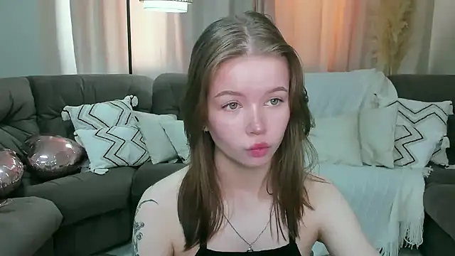 Violetta  Dreams online show from 03/27/26, 04:32