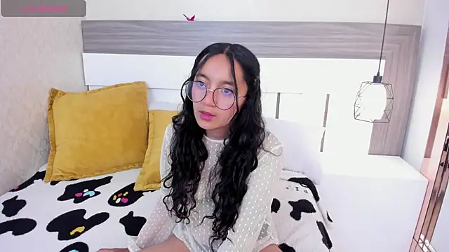 Emilyblussh online show from 03/11/26, 06:35