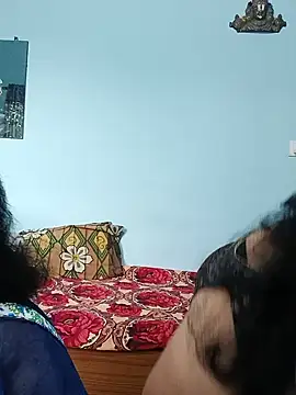 Kannadasexywifes online show from 05/27/26, 01:57