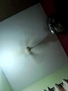 Snapshot of Kannadasexywifes chatting on 03/23/26, 09:53 Kannadasexywifes online show from 03/23/26, 09:53