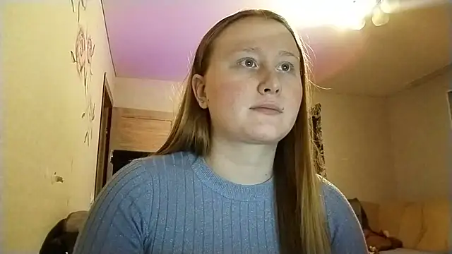 AnikaLipps online show from 04/11/26, 10:46