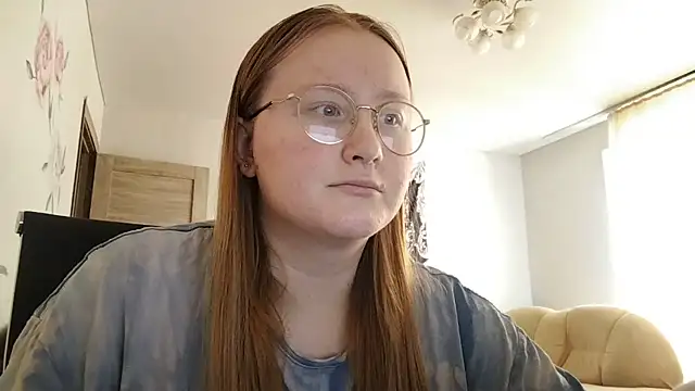 Snapshot of AnikaLipps chatting on 06/27/26, 12:22 AnikaLipps online show from 06/27/26, 12:22