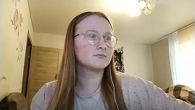 AnikaLipps online show from 05/20/26, 04:42