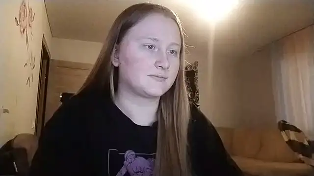 AnikaLipps online show from 05/13/26, 06:26