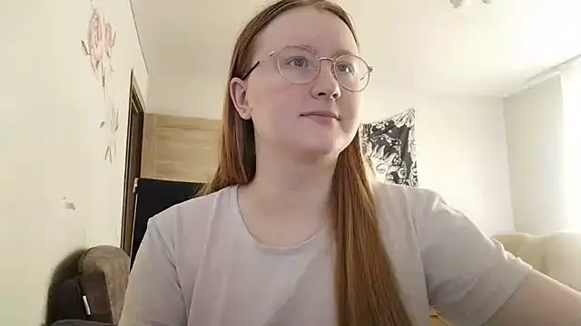 AnikaLipps online show from 05/04/26, 01:14