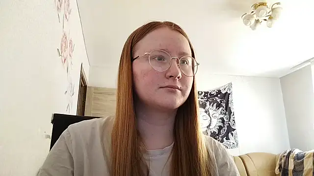 AnikaLipps online show from 05/27/26, 04:47