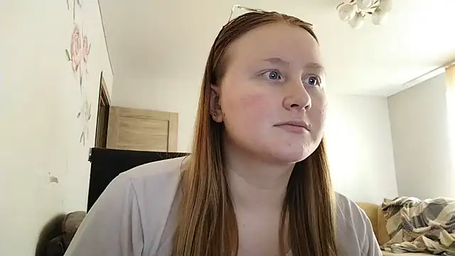 Snapshot of AnikaLipps chatting on 06/10/26, 01:56 AnikaLipps online show from 06/10/26, 01:56