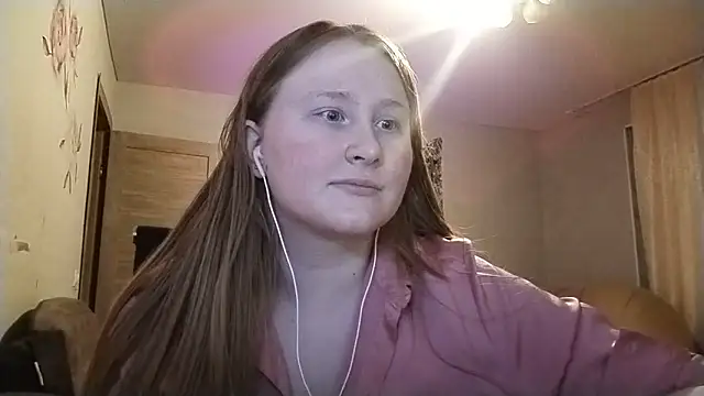 AnikaLipps online show from 04/07/26, 02:24