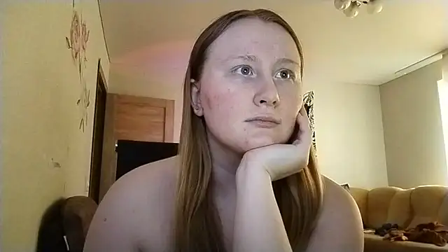 AnikaLipps online show from 04/15/26, 10:43