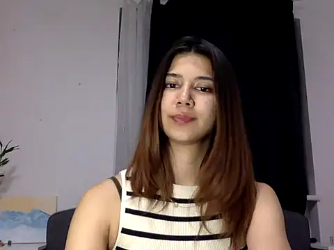KiraVixenSweet online show from 03/13/26, 10:48