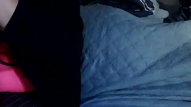 luanahot1 online show from 04/26/26, 10:01