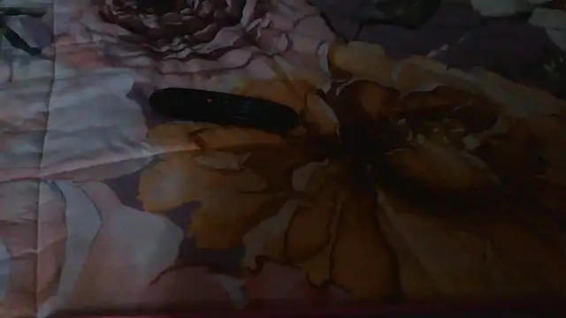 luanahot1 online show from 03/23/26, 01:44