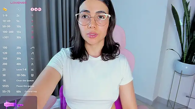 sara ospina22 online show from 04/07/26, 06:32