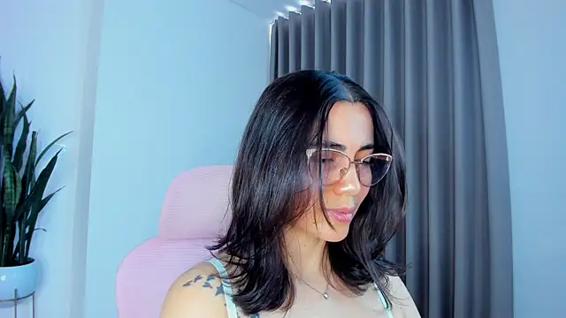 sara ospina22 online show from 04/30/26, 08:38