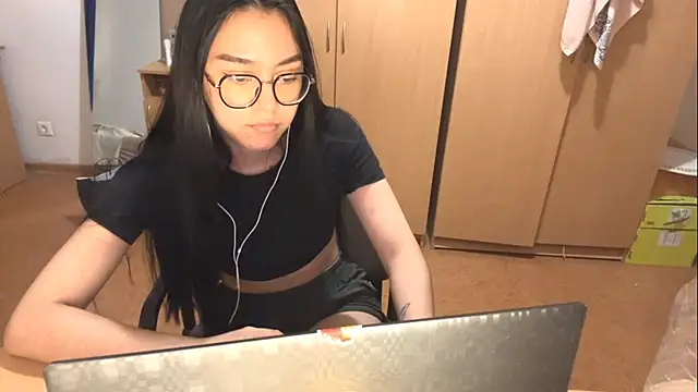 Stefania65 online show from 06/06/26, 06:46