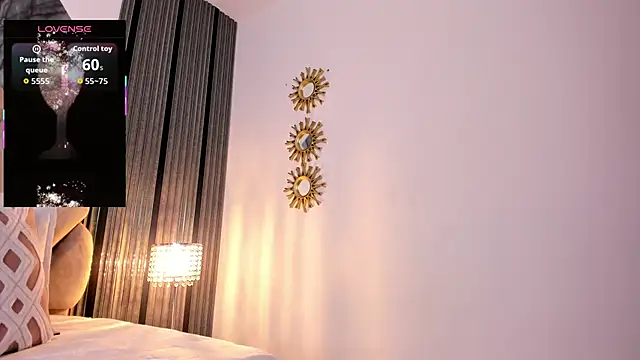 LunaVelour13 online show from 04/18/26, 03:58