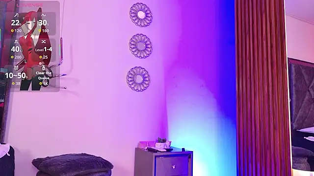 Snapshot of LunaVelour13 chatting on 02/25/26, 03:18 LunaVelour13 online show from 02/25/26, 03:18