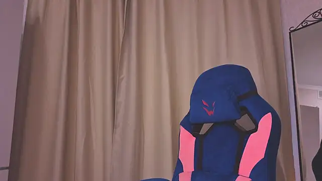 404CUTIE  online show from 05/17/26, 05:18