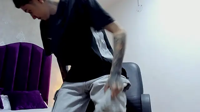 Snapshot of JoshBeech chatting on 02/24/26, 12:50 JoshBeech online show from 02/24/26, 12:50