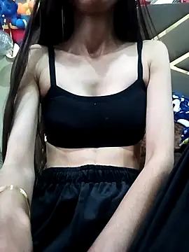 Snapshot of Beautiful_ely chatting on 02/15/26, 11:09 Beautiful ely online show from 02/15/26, 11:09